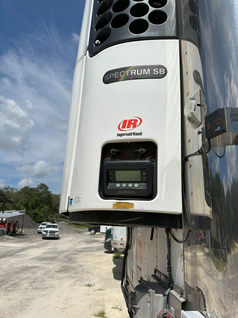 2011 GREAT DANE Refrigerated Van Trailer - Image 2